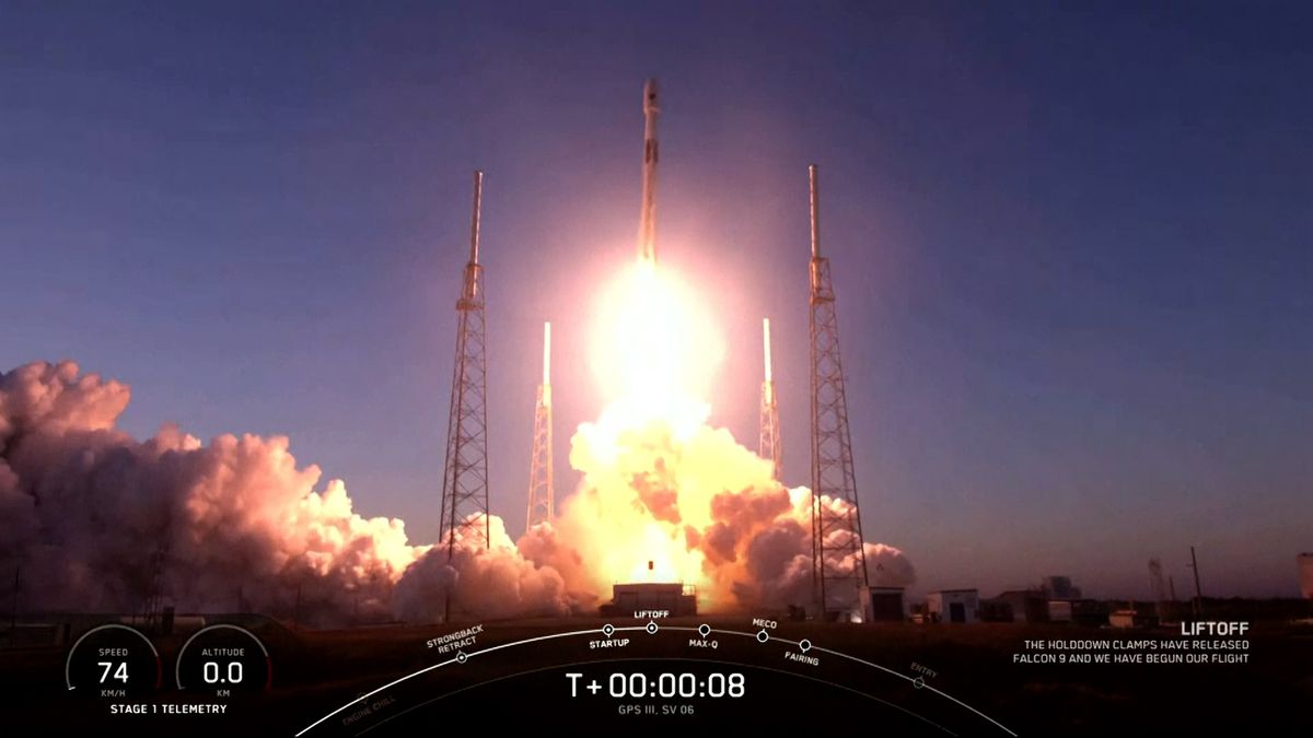 SpaceX dopravila na oběžnou dráhu pokročilý satelit GPS III